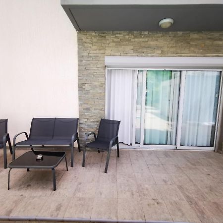 Amazing 2-Bedroom Apartment With Pool!! Лимасол Экстерьер фото